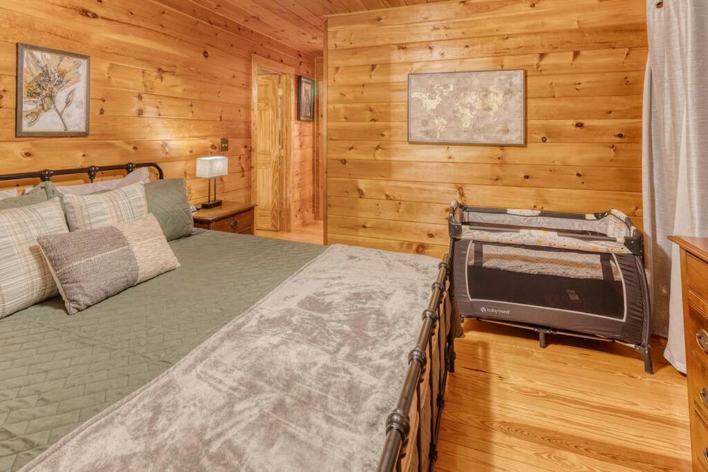 Mtn Cabin Sleeps 10 - 5 Mins To Fishing & Camping 埃利杰 外观 照片