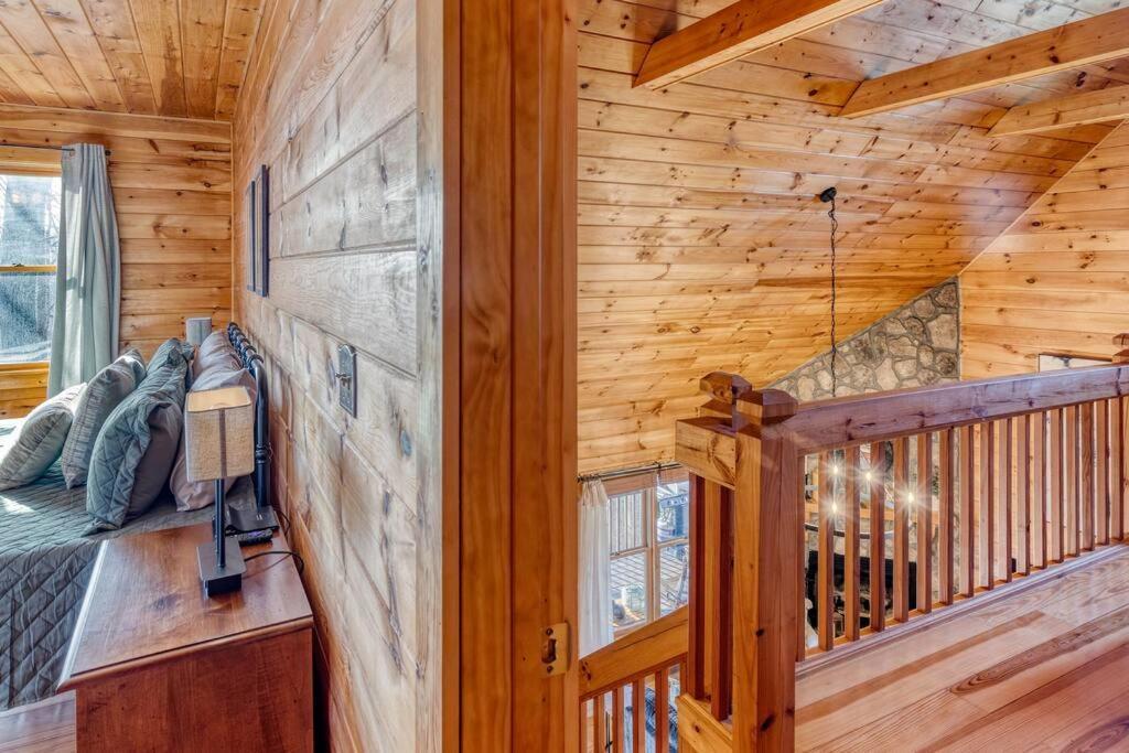Mtn Cabin Sleeps 10 - 5 Mins To Fishing & Camping 埃利杰 外观 照片