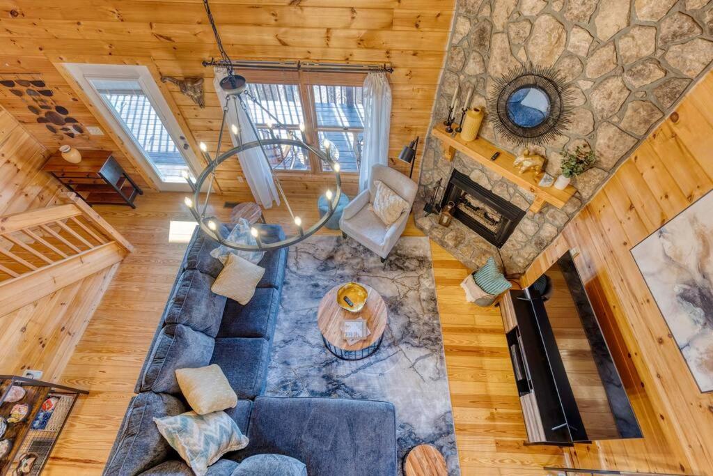 Mtn Cabin Sleeps 10 - 5 Mins To Fishing & Camping 埃利杰 外观 照片