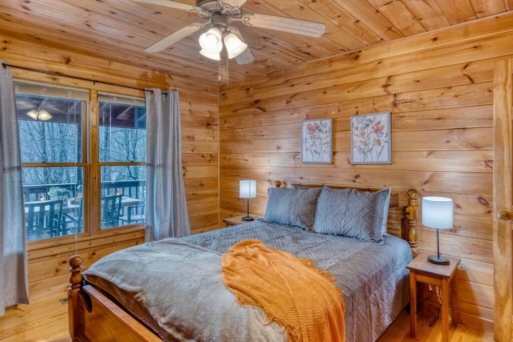 Mtn Cabin Sleeps 10 - 5 Mins To Fishing & Camping 埃利杰 外观 照片